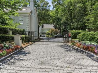 2466 Brookhaven Pl NE, Atlanta, GA 30319