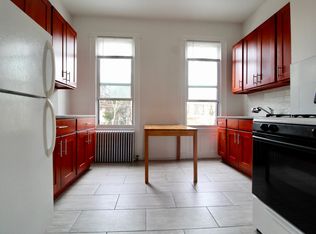 1918 Gates Ave #2, Ridgewood, NY 11385