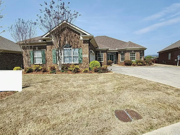 16013 Shropshire Dr SE, Huntsville, AL 35803