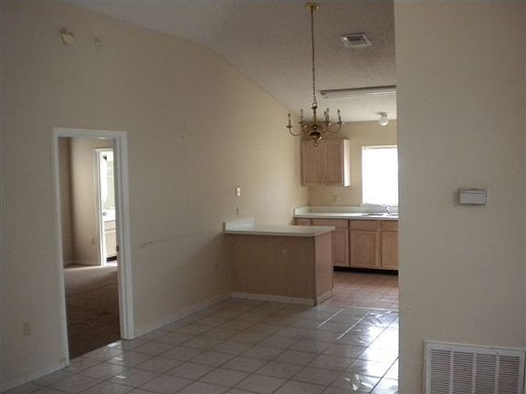 4th image of 4431 Vista Woods Ct