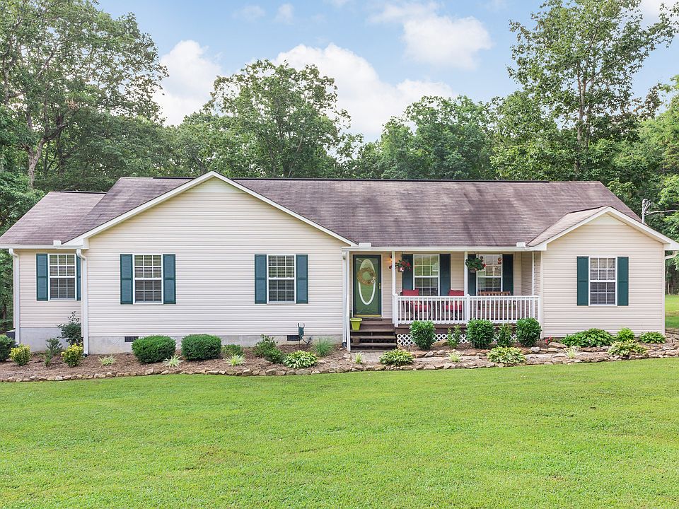 1st image of 374 Windy Hollow Ln