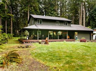 24892 E Arthur Hailey Rd, Rhododendron, OR 97049