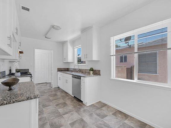 5th image of 17520 Lemay St