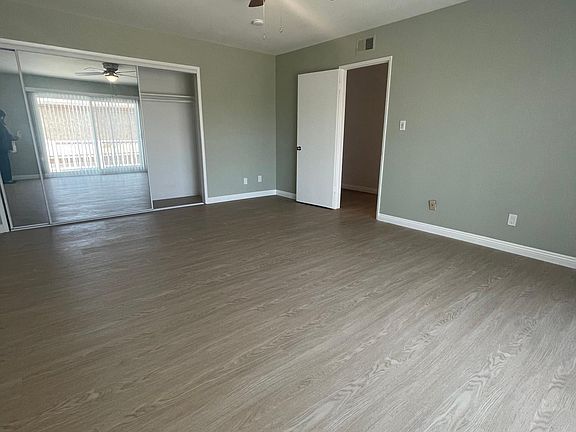 5th image of 24444 Ward St #1