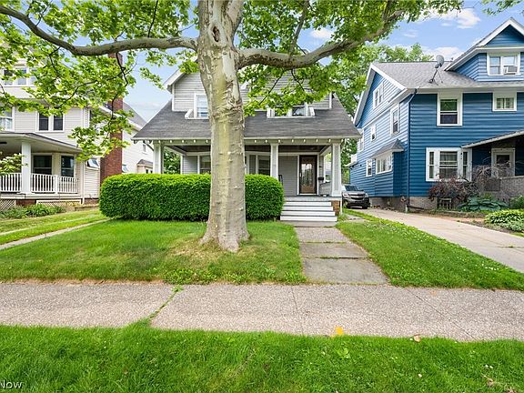 2nd image of 1471 Marlowe Ave