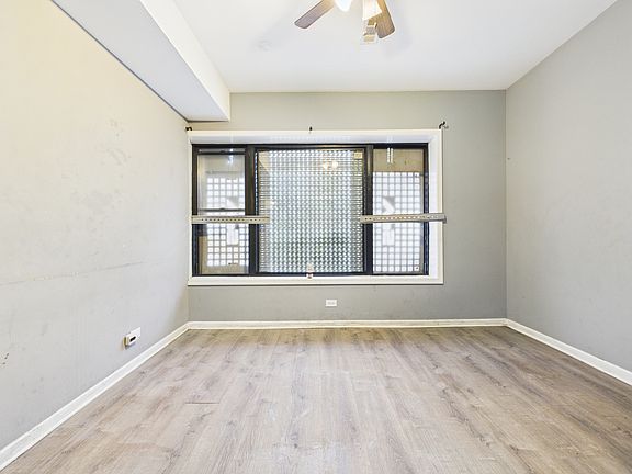 4th image of 6020 S Vernon Ave
