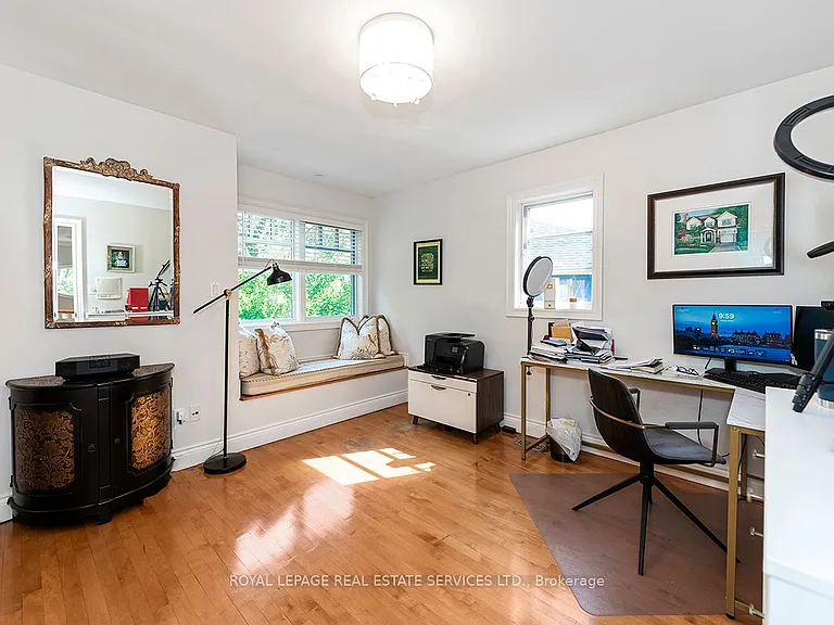 52 Herne Hl — Photo 18