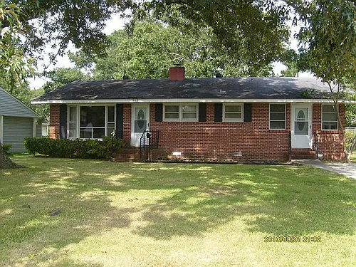 142 Bryan Blvd Photo 1