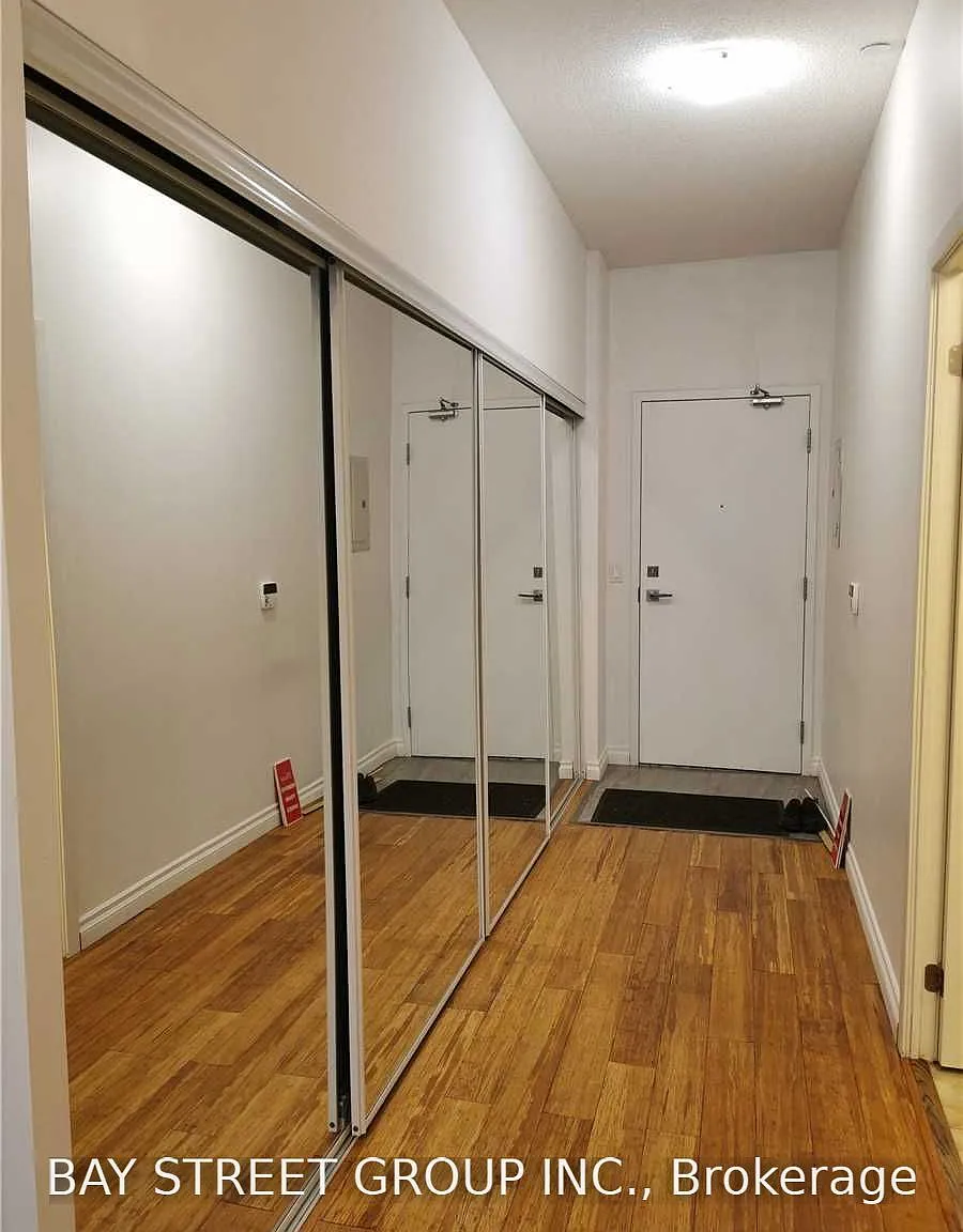 1 bed, $2,400 — Photo 3