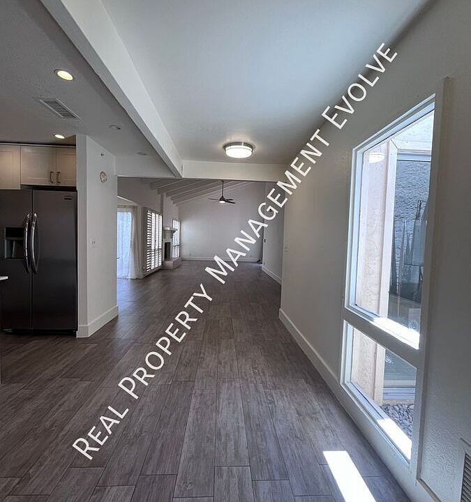 2833 N 61st St, Scottsdale, AZ 85257 | Zillow