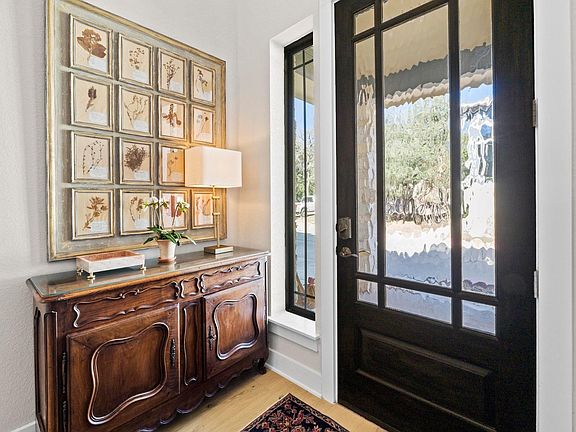 4th image of 4323 Spicewood Springs Rd #6