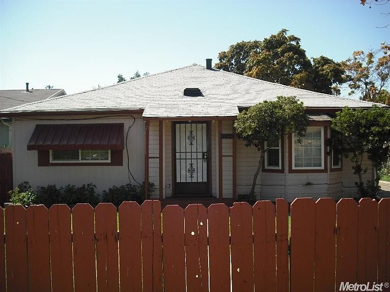 1st image of 2933 Belvedere Ave