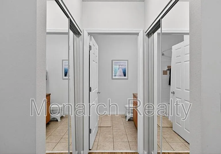 1185 SW 9th Rd #212 — Photo 20