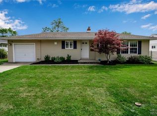 221 Avon Rd, Tonawanda, NY 14150