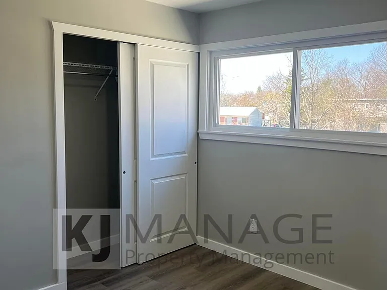 32443 Muskegon Ct — Photo 10