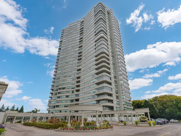 1480 Riverside Dr #2204, Ottawa, ON K1G 5H2