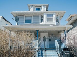 946 N Laramie Ave, Chicago, IL 60651