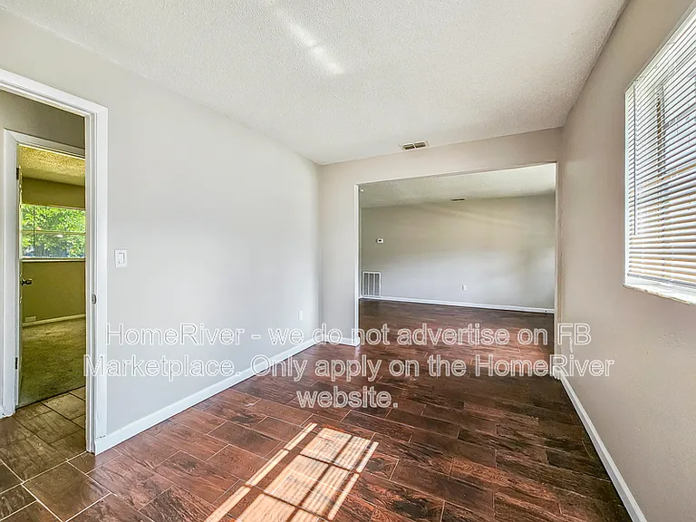1550 Wright Dr — Photo 12