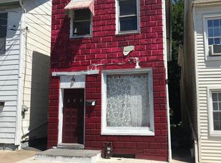 153 E Catherine St, Chambersburg, PA 17201
