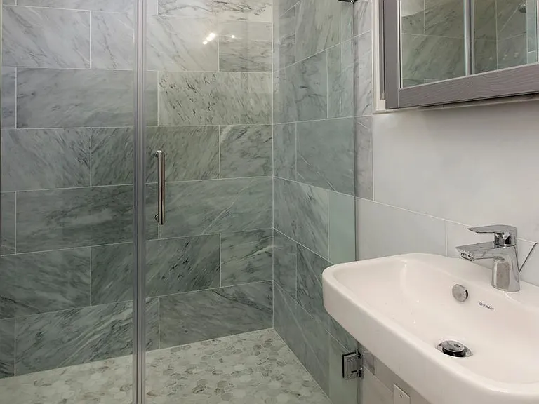 521 Utah St — Photo 3