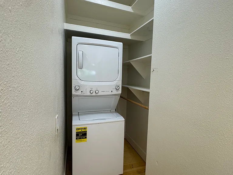 Laundry/Hall/Storage
