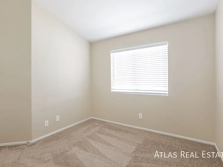 6398 Cedar Breaks Ave — Photo 12