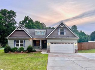 567 Hammett Store Rd, Lyman, SC 29365