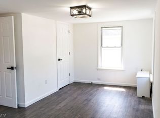 34 Ashwood Ave FLOOR 2, Summit, NJ 07901