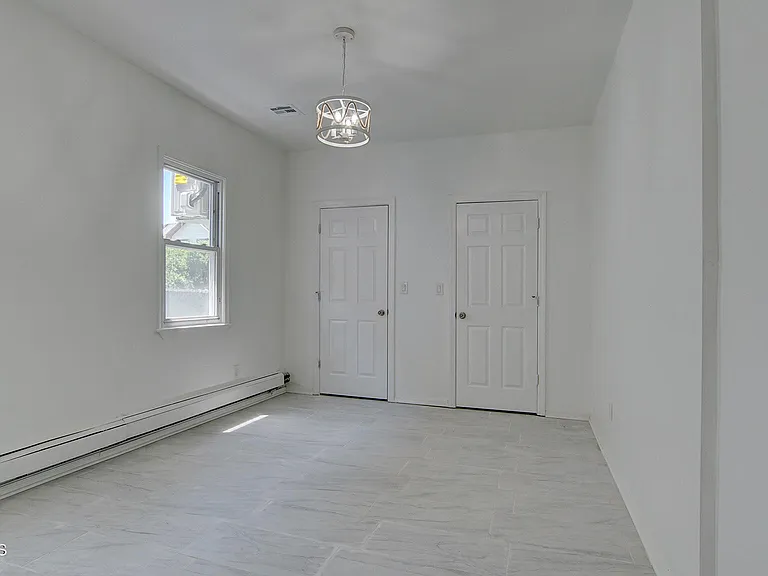 19 Bayview Ave #A — Photo 26