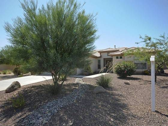 1st image of 3931 E Gleneagle Pl