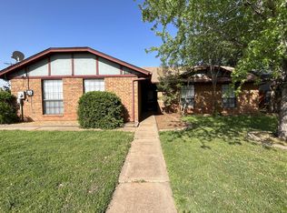 2109 Tracys Ter, Edmond, OK 73013