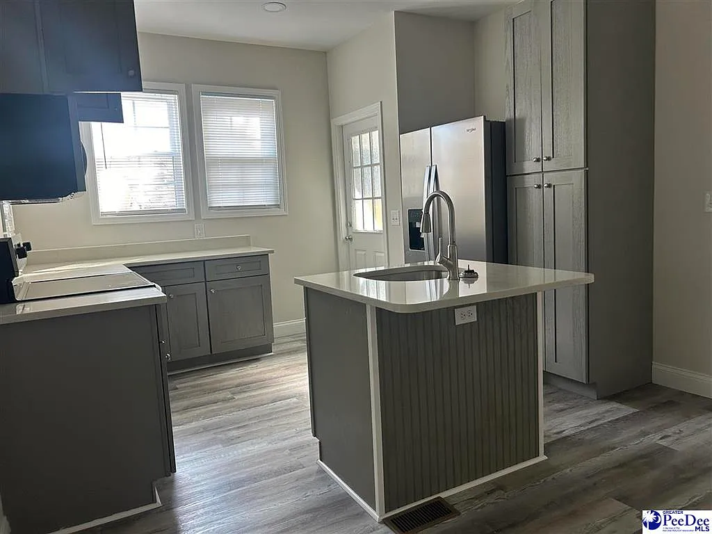 710 Gregg Ave — Photo 4