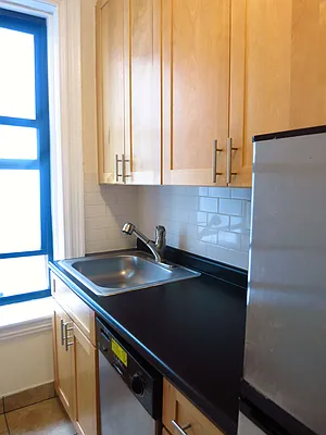 Rented by City & Suburban | media 19