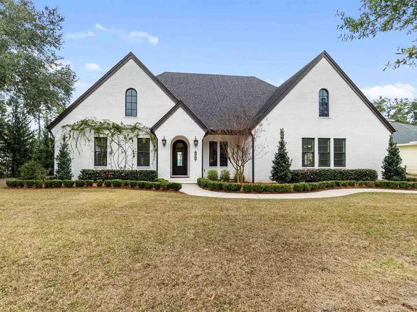 3940 Plantation Cove Ct, Milton, FL 32583