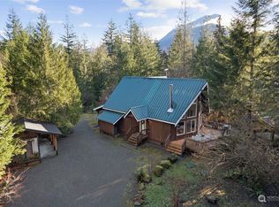 12820 698th Ave NE, Skykomish, WA 98288