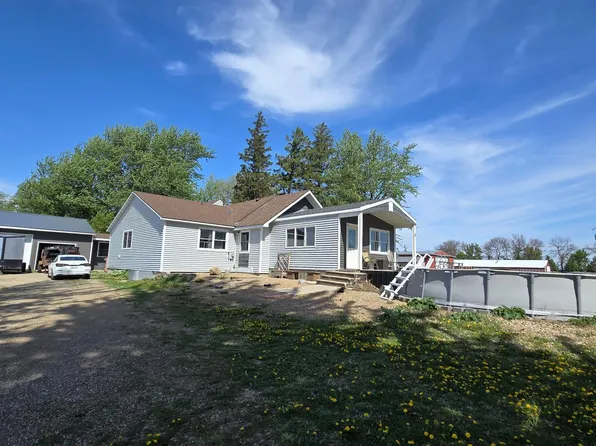 48696 Apple Ave #A, Lake Mills, IA 50450