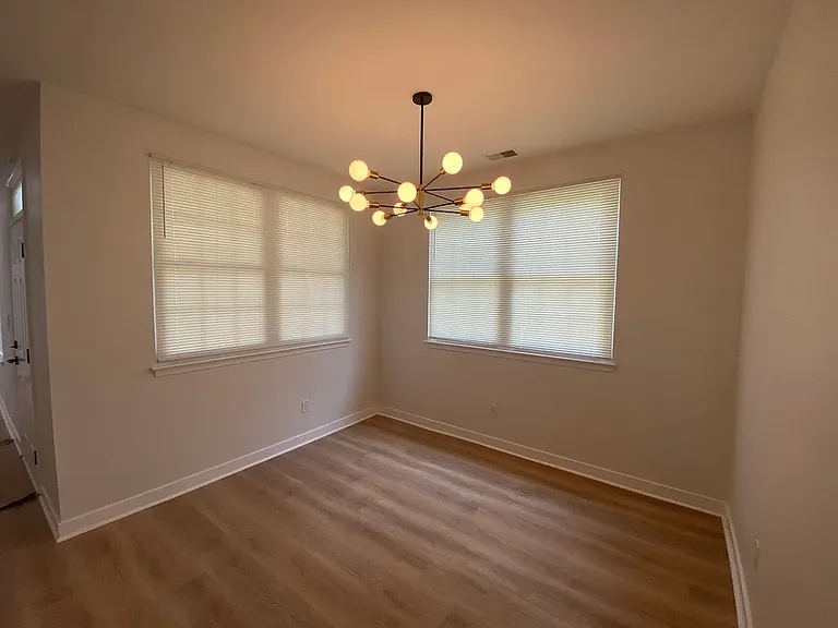 977 Water Oak Ct — Photo 45