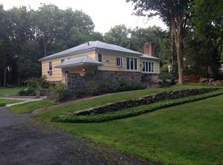 21 White Birch Rd, Pound Ridge, NY 10576