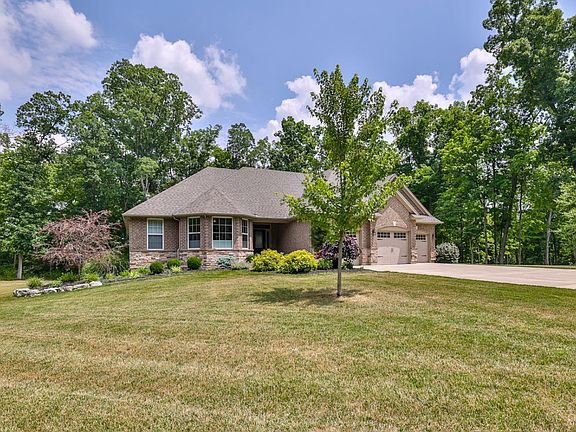 3rd image of 3477 Martha Ann Way #225