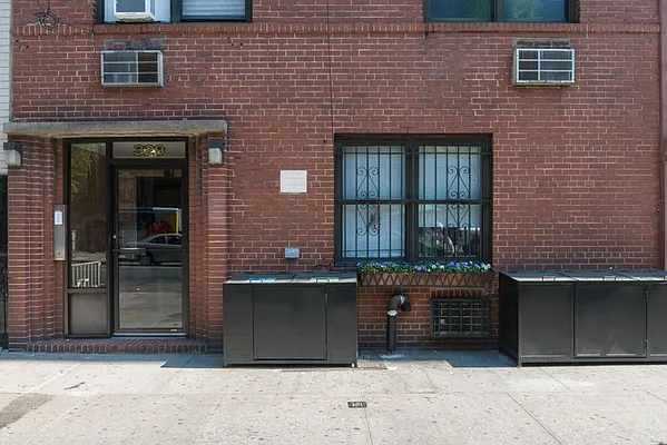 Rented by Sky Management | media 25