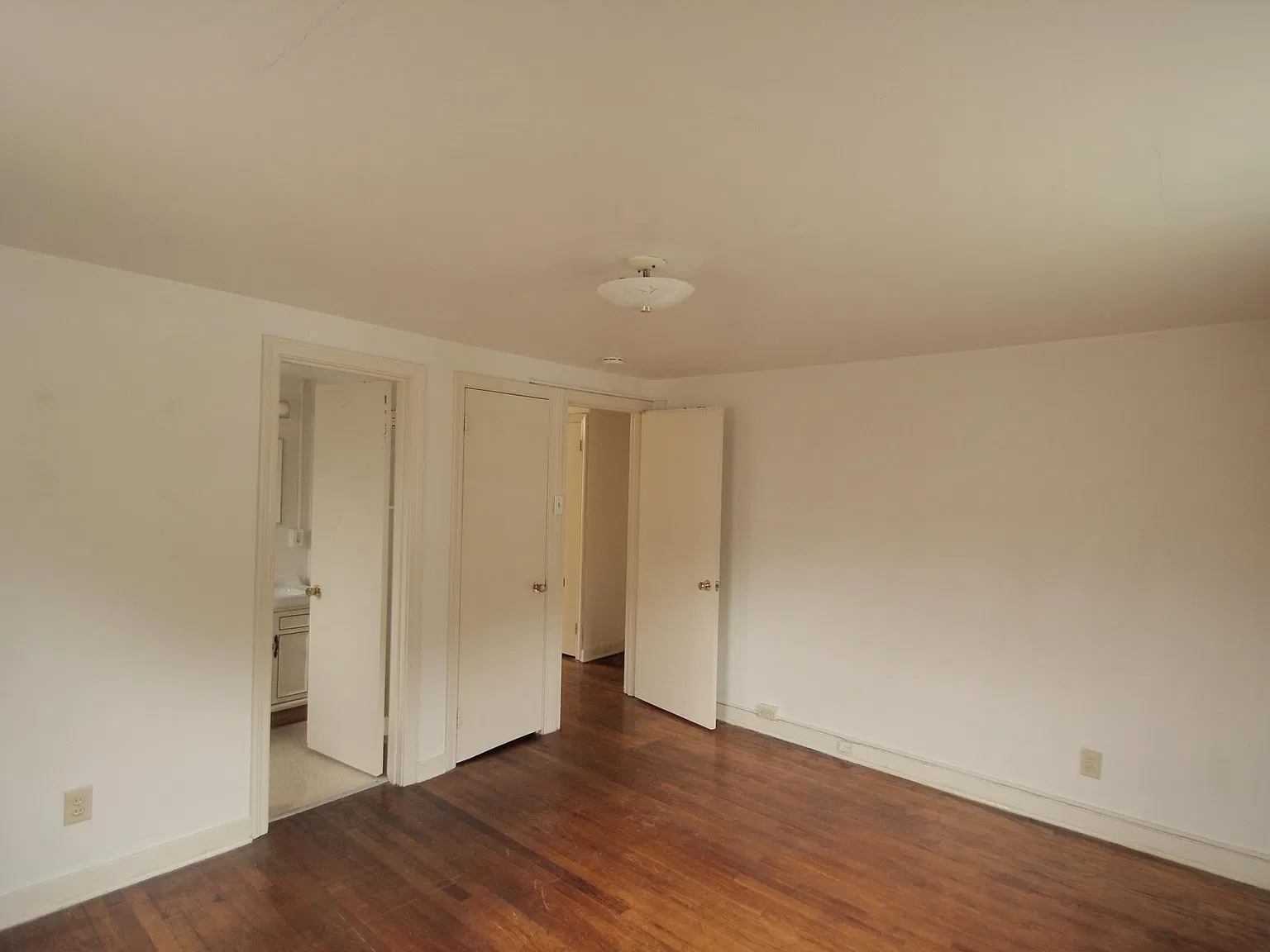1 bed, 658 sqft, $1,100 — Photo 4