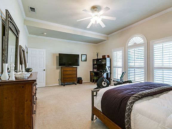 5th image of 3510 Silver Spur Dr