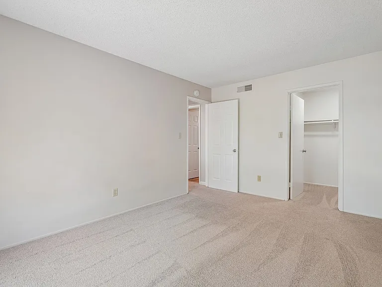 Northridge Terrace Apartments at 4900-4948 Stamas Lane, Fair Oaks California — Photo 21