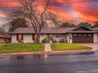 304 Stephanie Dr, Kerrville, TX 78028