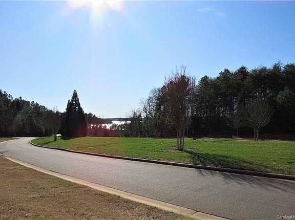 5th image of 5027 Hermitage Ct
