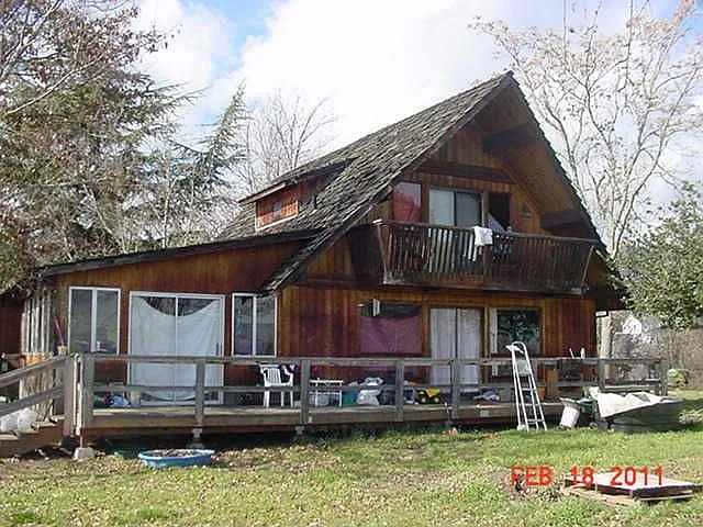 650 Old Stage Rd photo 1