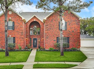 403 Meadow View Ct, Friendswood, TX 77546