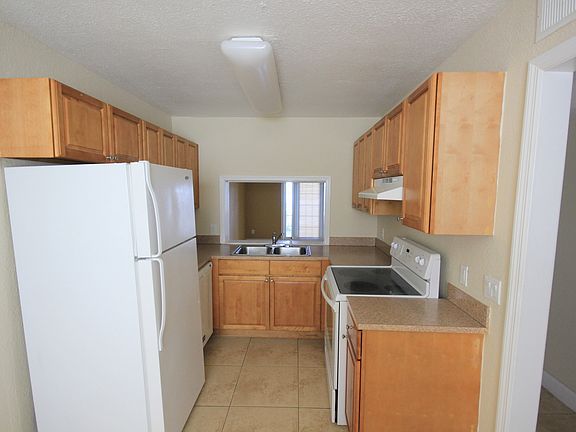 2nd image of 13748 Orange Sunset Dr