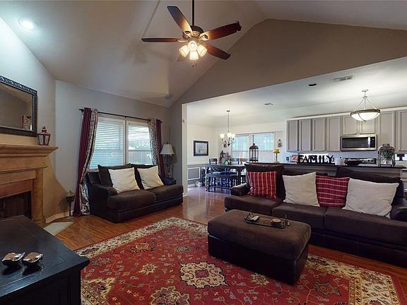 2nd image of 6048 Brookside Dr