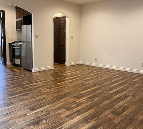 5th image of 872 Hilldale Ave APT 6